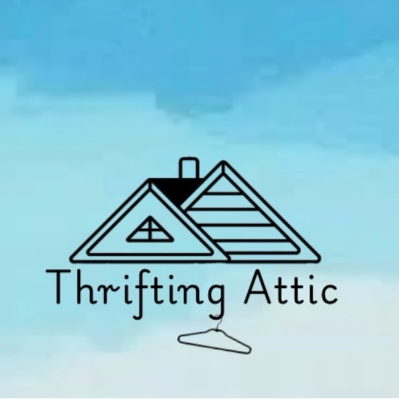 thriftingattic_